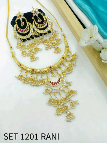 Royal Traditional Gold Finish Necklace With Earring For Women