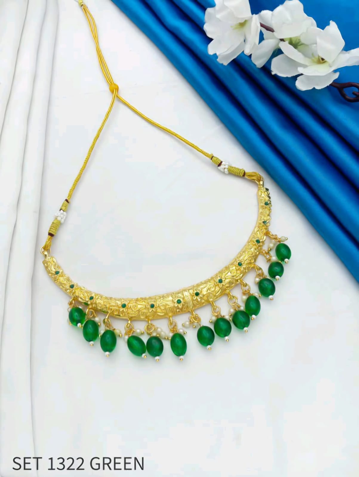 Royal Traditional Gold Finish Necklace For Women
