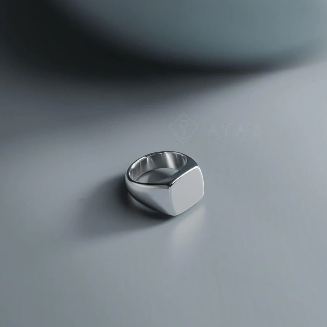 Plain Ares Women's Ring