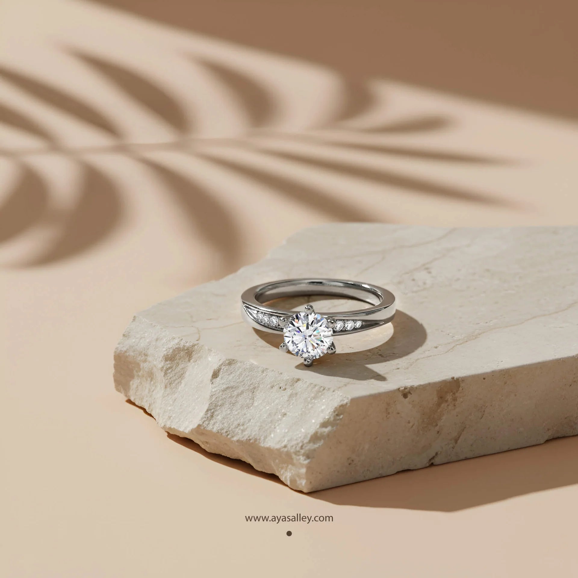 Silver Haloir Solitaire Ring