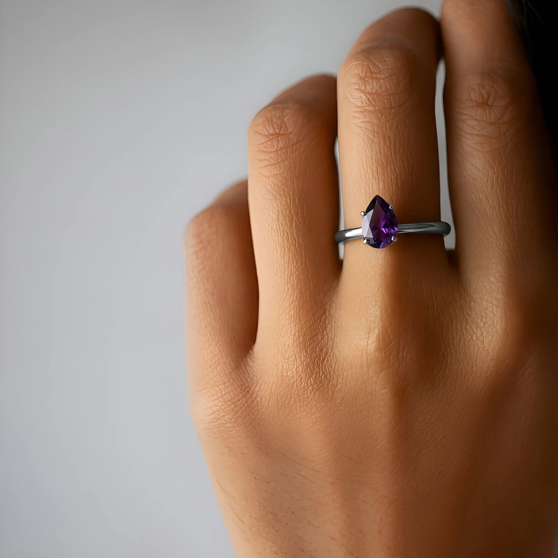925 Silver Veloura Drop Amethyst Natural Gemstone Solitaire Ring